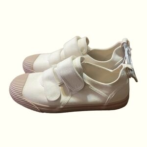 Cat & Jack Haven Sneakers Off White Size 2